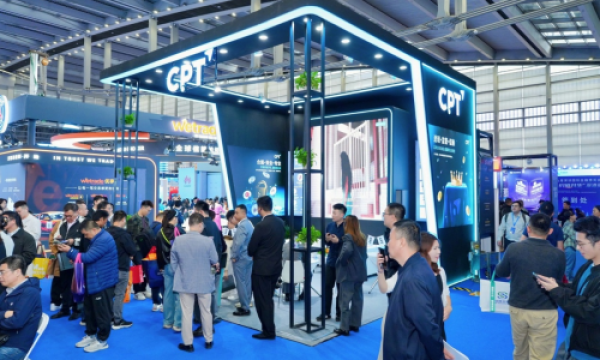 实力无容置疑! CPT Markets荣膺2025国际金融投资与理财展双料年度大奖